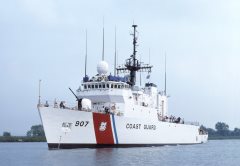 Thumbnail Image for USCGC Escanaba oncontextmenu=