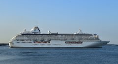 Thumbnail Image for Crystal Serenity oncontextmenu=