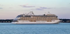 Thumbnail Image for Seven Seas Grandeur