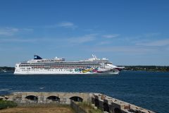 Thumbnail Image for Norwegian Jewel oncontextmenu=