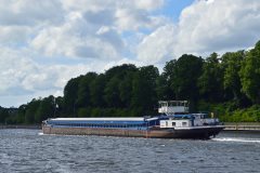 Thumbnail Image for Linah oncontextmenu=