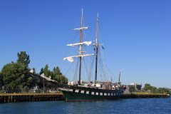 Thumbnail Image for Fair Jeanne oncontextmenu=