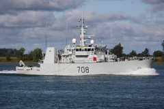 Thumbnail Image for HMCS Moncton oncontextmenu=