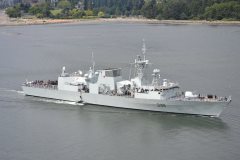 Thumbnail Image for HMCS Winnipeg oncontextmenu=